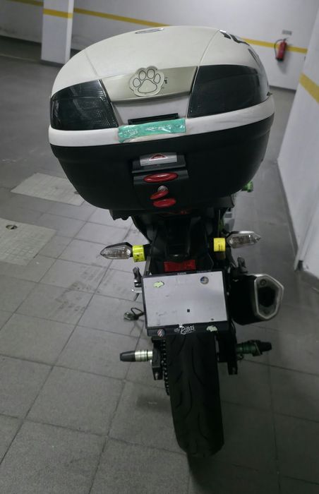 Kawasaki Ninja 300 especial aniversário