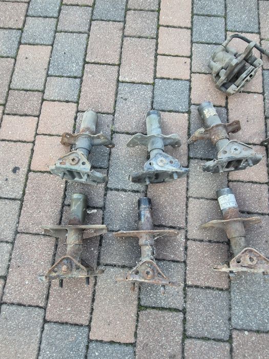 Bmw e34 absorber odboje tyl sedan touring bardzo ładne