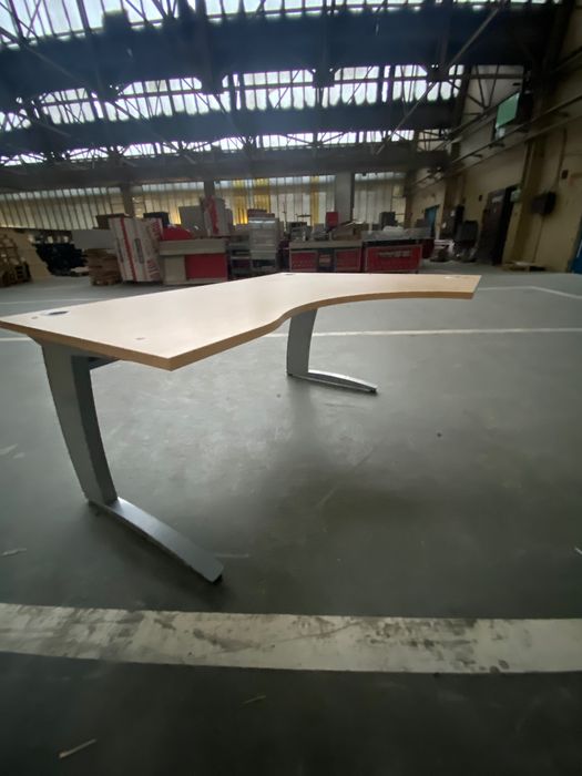 Biurka narożne 160/120 stelaż metalowy, Lewe i Prawe , POLEASINGOWE