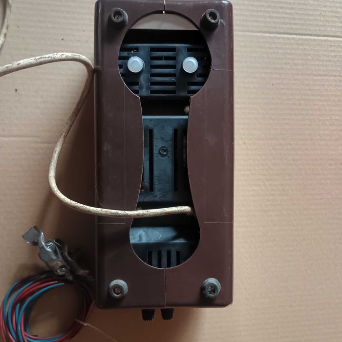 Zabytkowy prostownik MICO-X NRD 220V 6-12 V