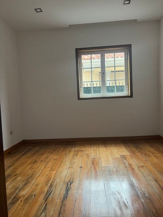 Arrenda-se Andar de moradia independente T3