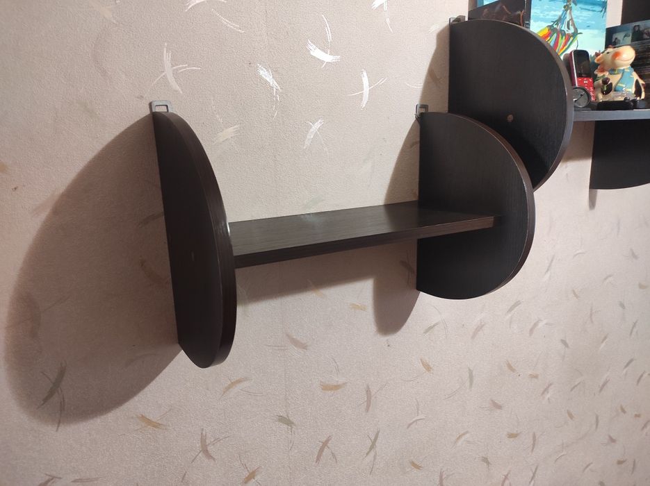 Полки  настенные