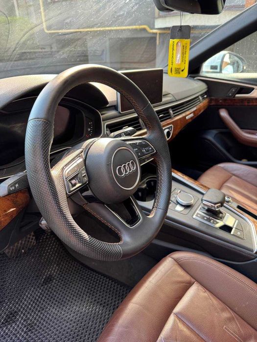 Audi A4 2018 VIN WAUENAF43KA014153 фото оголошення 2 з 13