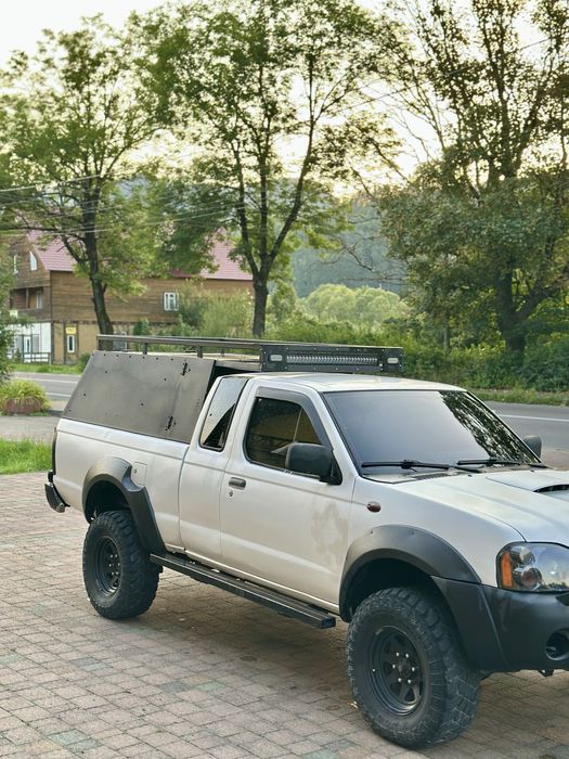 Продам Nissan Navara