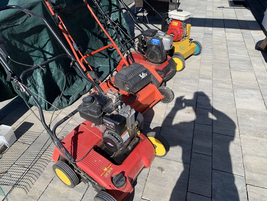 Wertykulator spalinowy