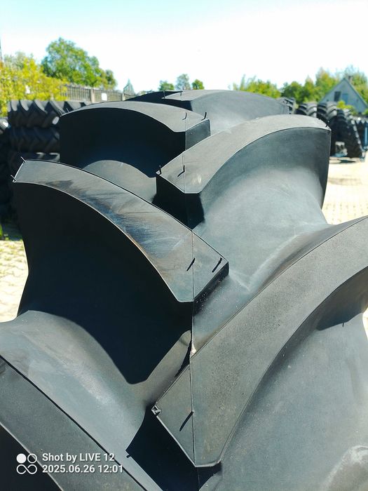 Opona 16.9-28 12pr TA-60 143A6 Petlas data produkcji 2025r.