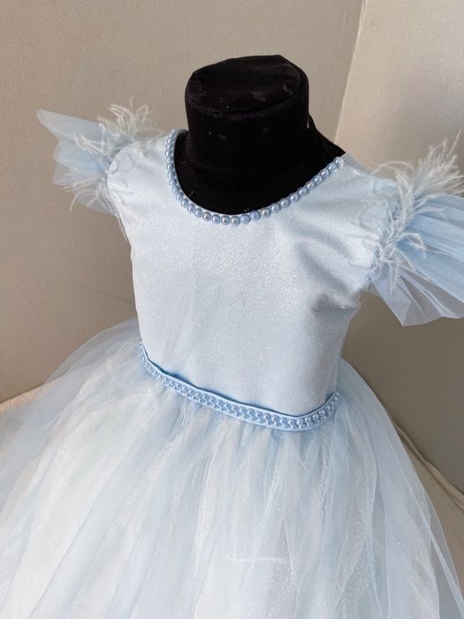 Сукні для дівчаток