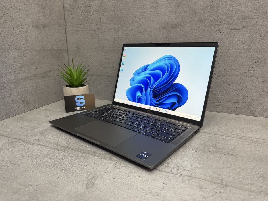 Стильний ноутбук Dell 7340/16gb ddr5/256gb ssd/i7-1365u/13.3"