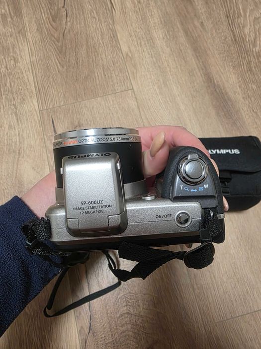 Фотоапарат Olympus SP-600UZ