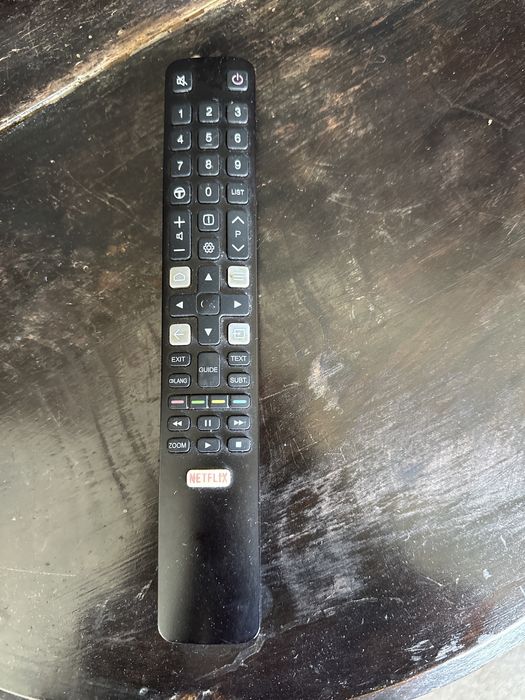 Vende-se Tv Lcl