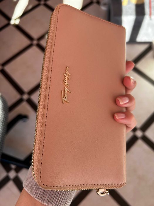 Жіночий гаманець Tommy Hilfiger оригінал (вживаний з дефектами)