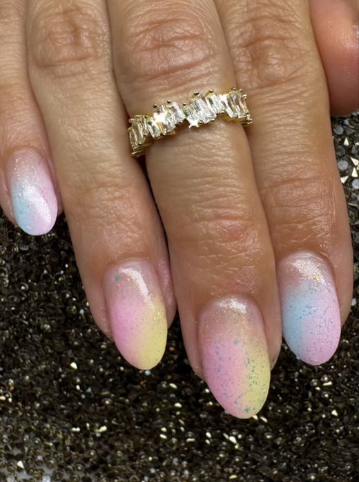 Manicure hybrydowy Pedicure ,Manicure japoński Przedłużanie paznokci