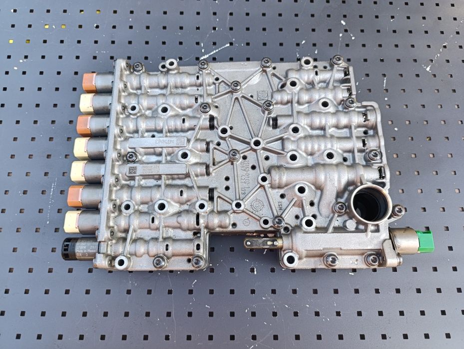 Гідроблок АКПП ZF 8HP45 8HP70 BMW F10 F30 F15 Audi Land Rover Плита мехатроніка 1087427173 1087427174
