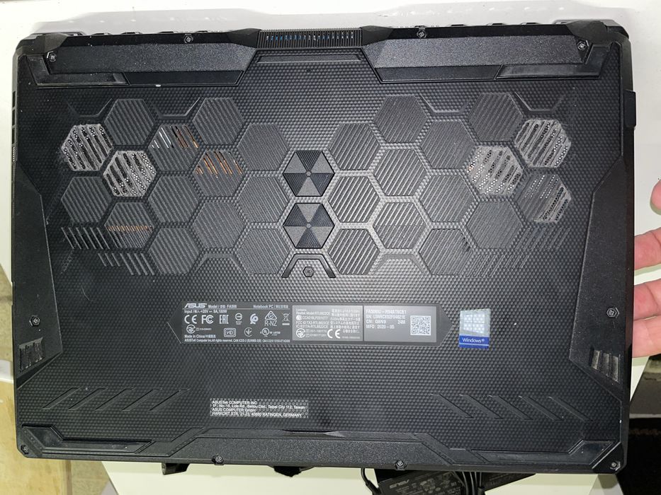 Portátil ASUS TUF Gaming A15 – Ryzen 9 4900H + GTX 1660 Ti