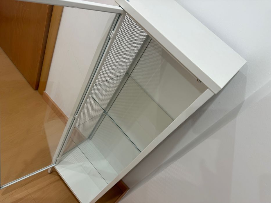 Vitrine Branca Ikea