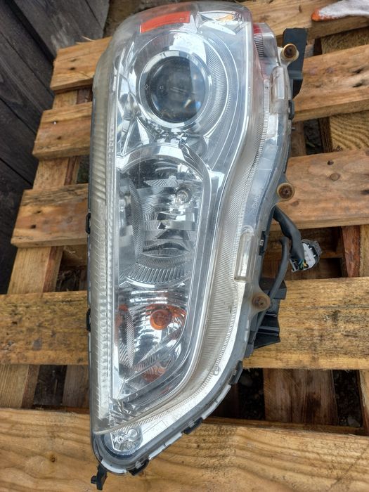 Lampa lewa przód przednia kompletna mitsubishi asx