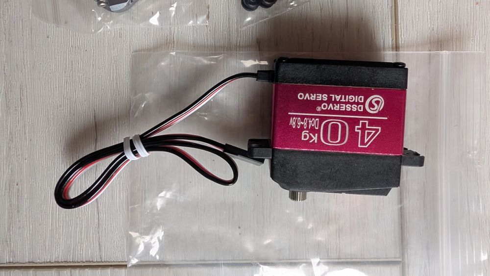 Serwo cyfrowe DSSERVO DS3240MG 40kg 6.8V Metal – Nowe!