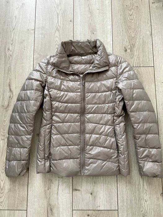 Легенька тепла куртка