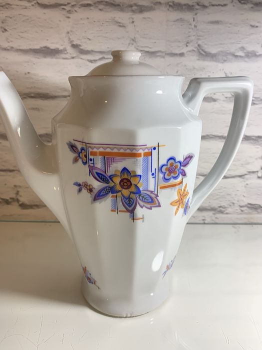 Stary dzbanek do kawy Porzelan