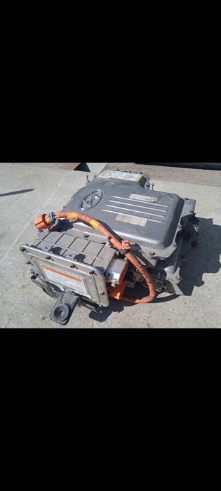 Hyundai Ionic electric 16-22.  Инвертор распределительный блок 150$.