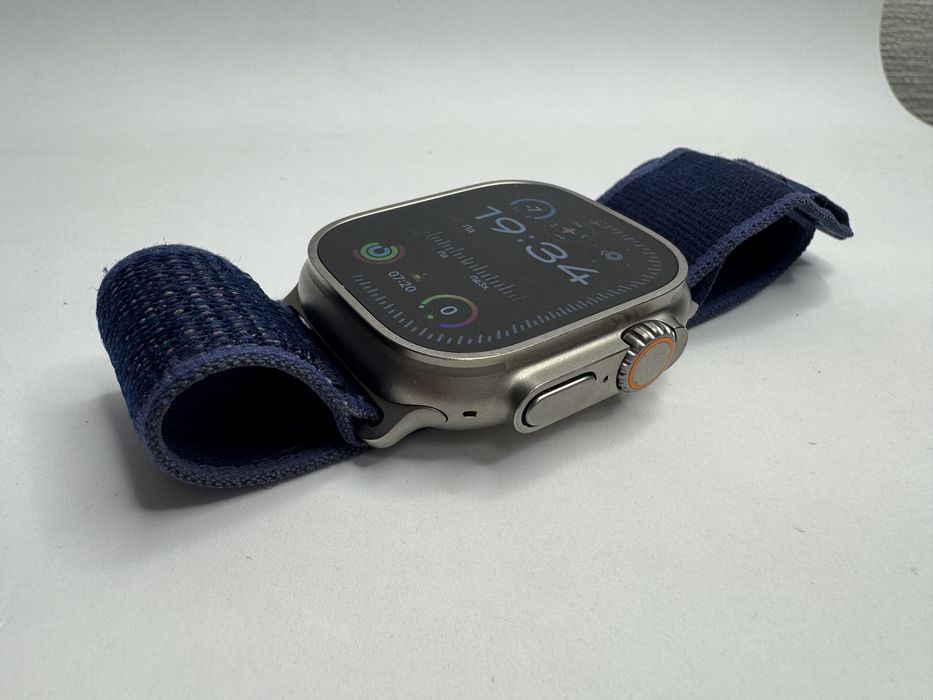 Apple Watch Ultra 2 Titanium Blue Ocean Band