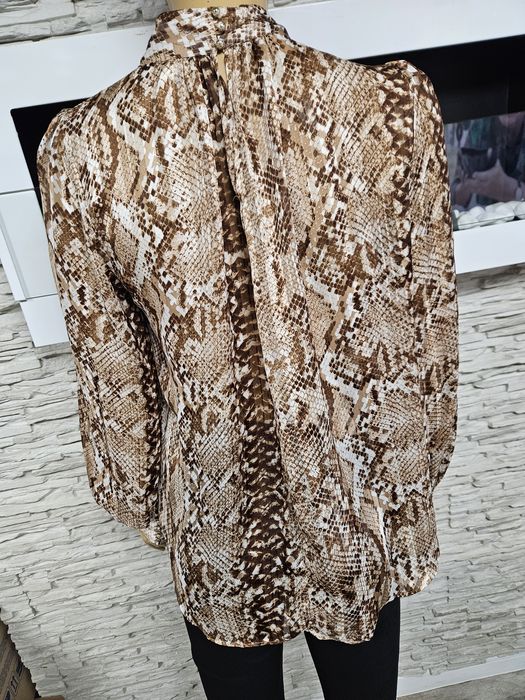 Przepiękna koszula mgiełka wężowy wzór H&M rozmiar 42