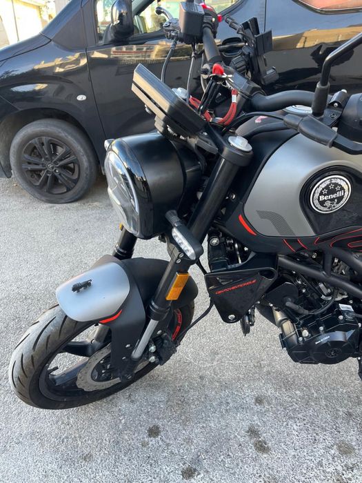 Benelli 125 com 439 km reais
