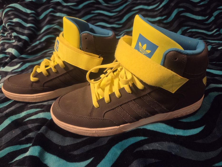 Buty sportowe Adidas Varial Mid rozm.46