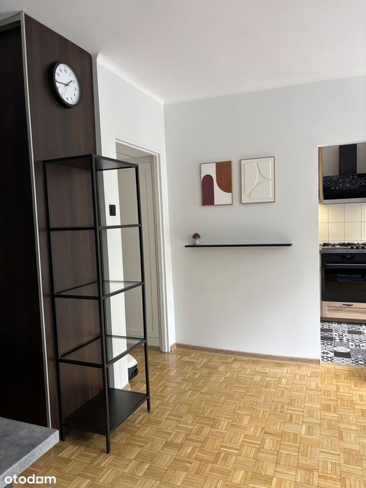 Nowoczesna i komfortowa kawalerka 34 m²: sypialnia, balkon, parking - Widok 3