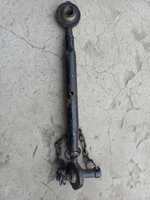 Тяга центральна ЮМЗ , МТЗ.