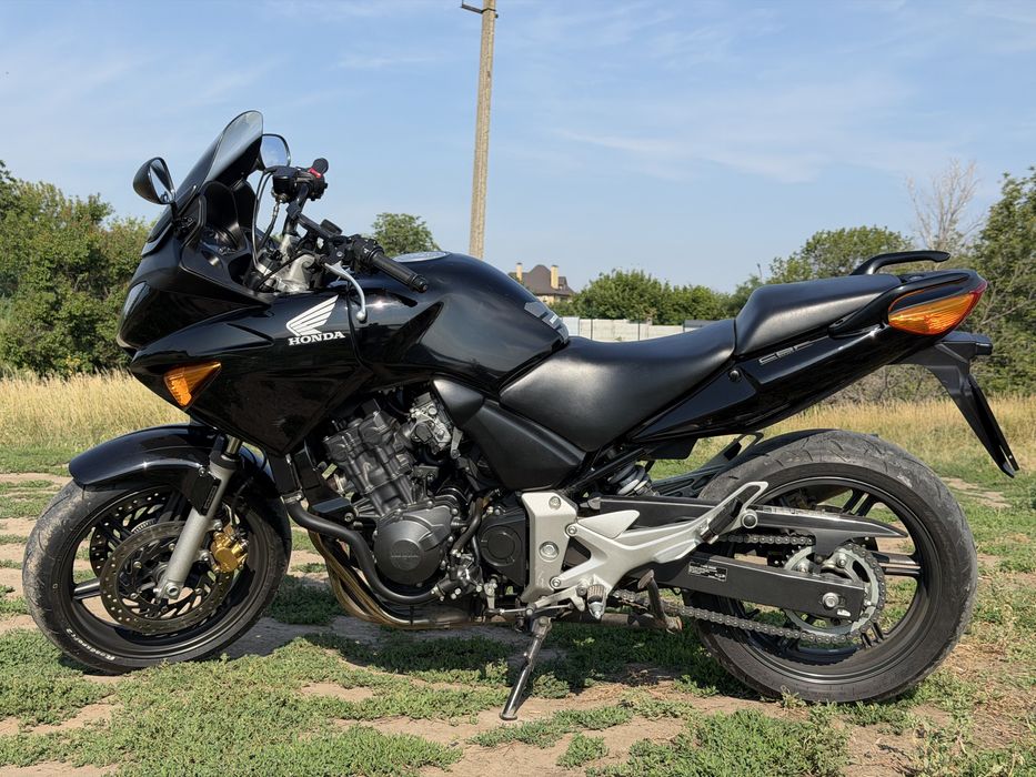 Продам HONDA CBF 600