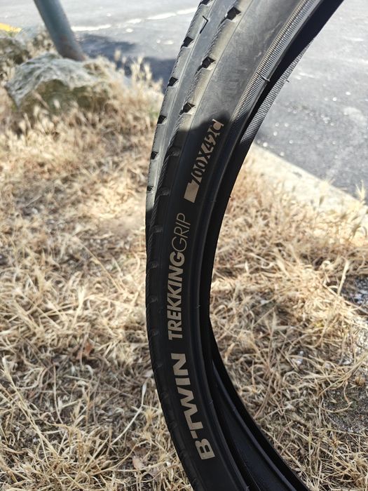 Btwin TrekkingGrip 700X42C