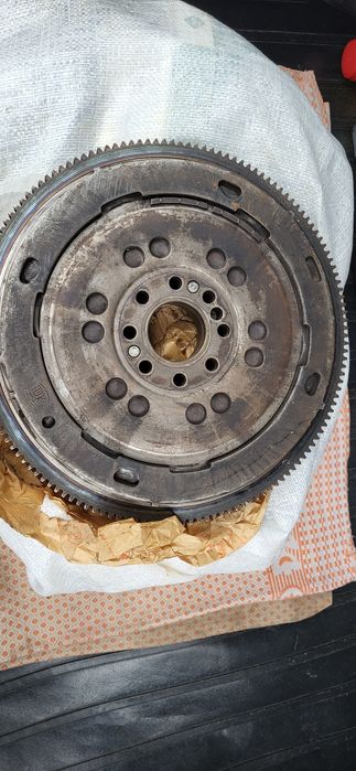 Продам Маховик Двухмассовый Luk