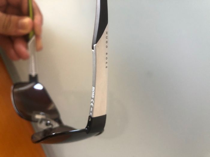 Óculos de Sol Hugo Boss originais (preço inclui envio)