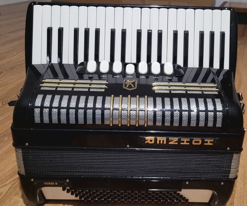 Akordeon Hohner verdi II