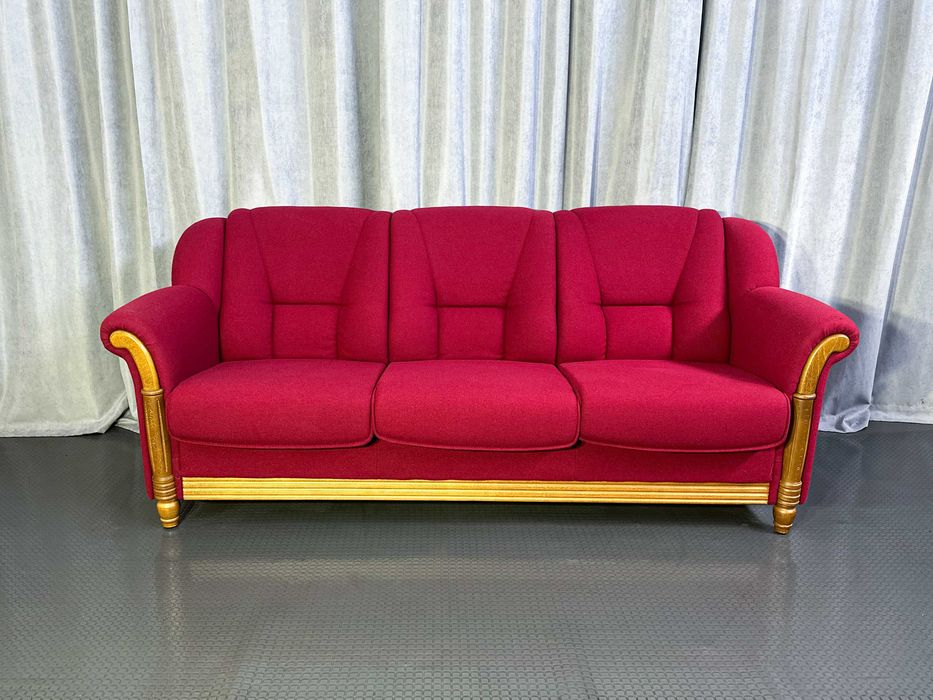 М'який вінтажний диван трійка у вишневому/бордовому кольорі/вінтаж