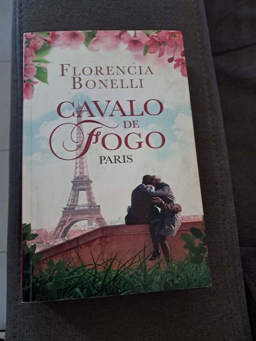 Livro Cavalo de Fogo Paris