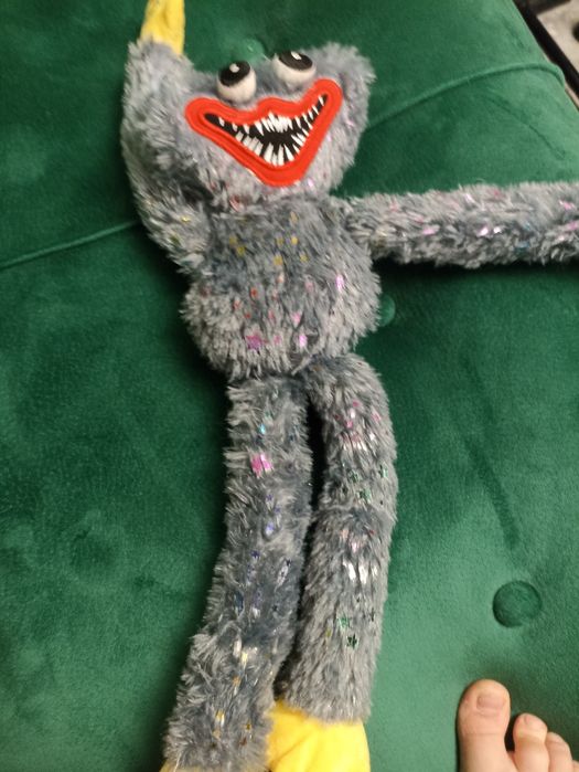 Сірий хаггі ваггі