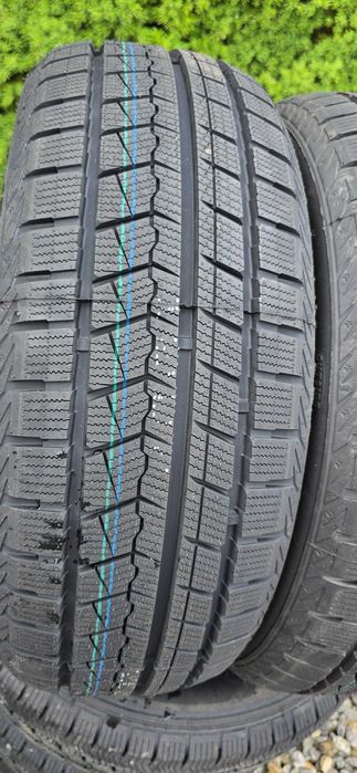 205/50R17 FRONWAY IcePower 868 Nowe Oryginał ZIMOWE