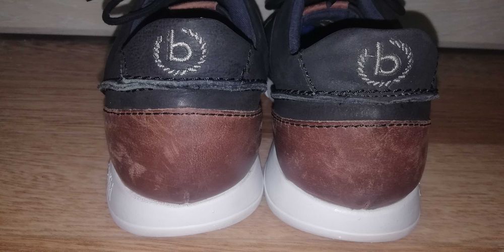 Снікерси, кросівки BUGATTI 40р