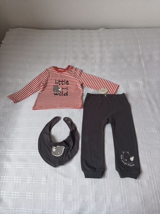 Komplet dziecięcy nowy, 74/80: bluzka, spodenki, szaliczek