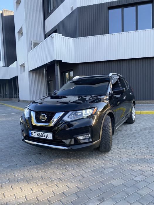 Продам Nissan Rogue 2020