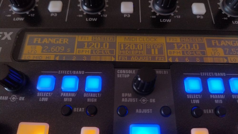 Mikser Behringer ddm 4000 jak nowy