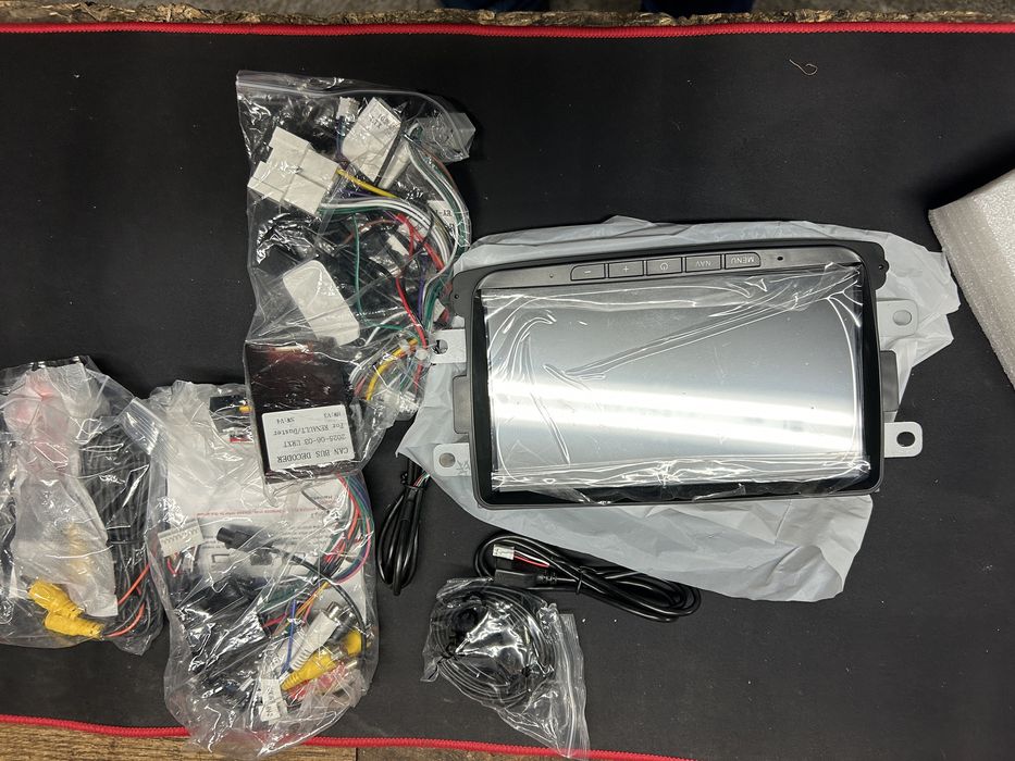 Radio android Dacia Duster 4/64 GB