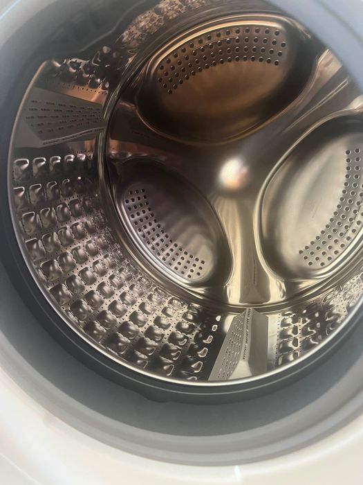 Máquina de lavar roupa nova
