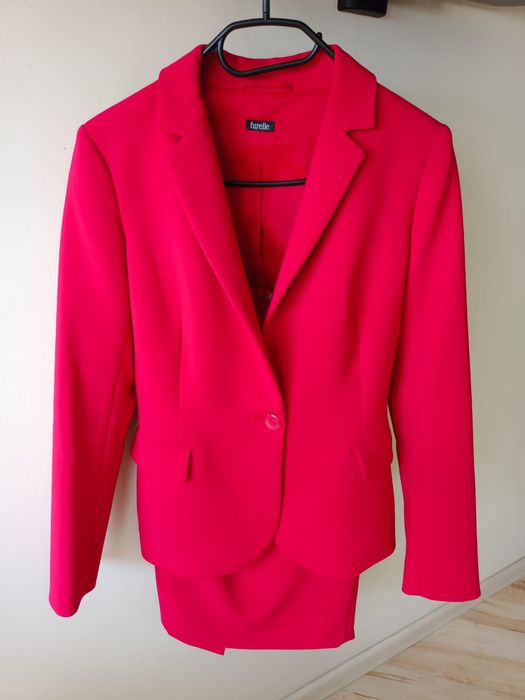 Garsonka  damska  Furelle