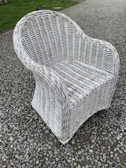 Fotele ratanowe stylowe promocja