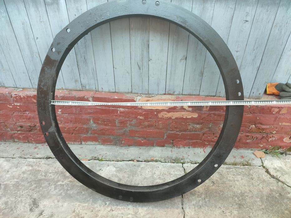 Поворотный круг прицепа  НефАЗ ГКБ 8350  8527 новый  пр -во СССР