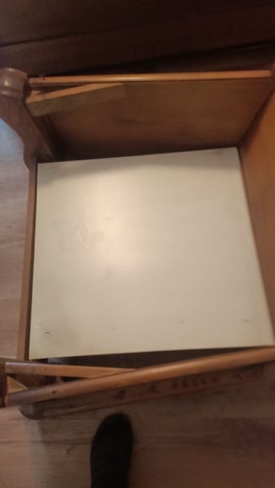 Sprzedam fotel używany że skory