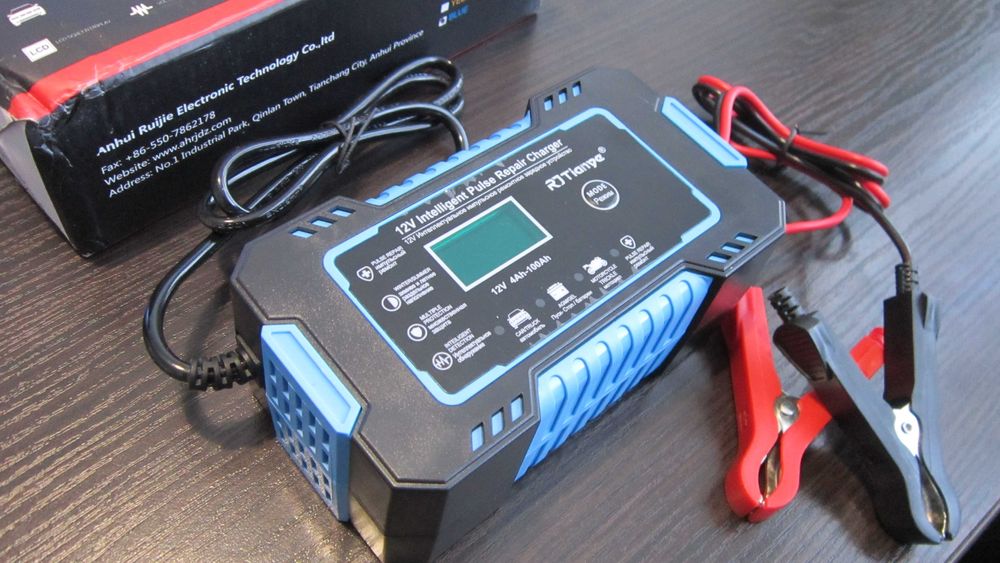 Зарядное устройство 12в 6А для аккумуляторов. RJTianye